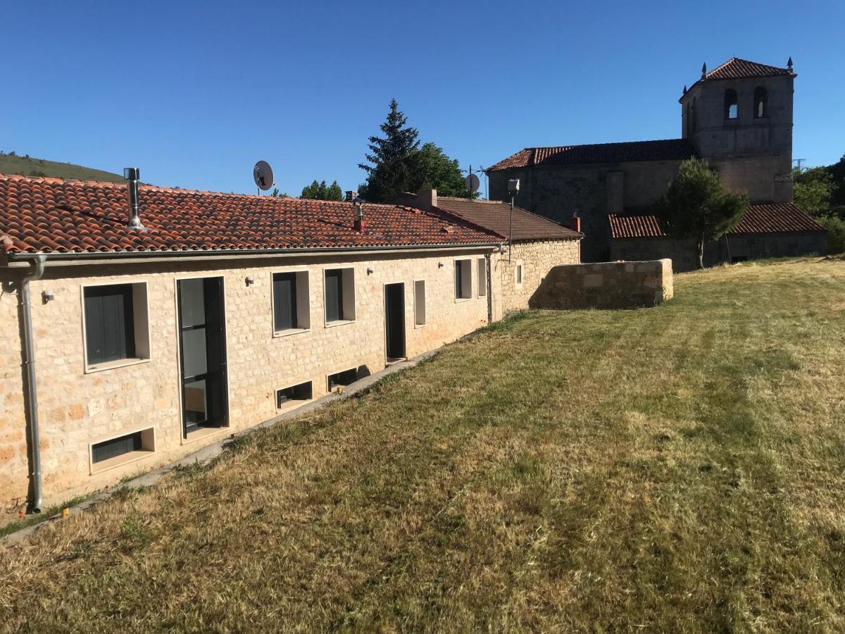 El Pecu Casa Rural Starfamiliar Bustillo Del Paramo Exteriör bild