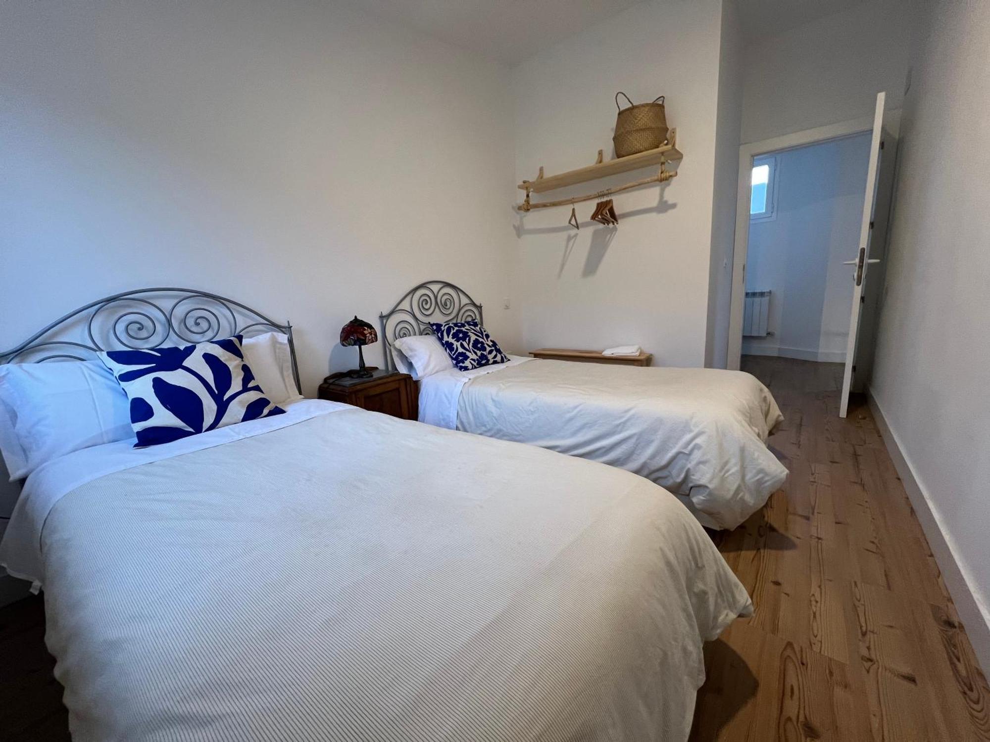 El Pecu Casa Rural Starfamiliar Bustillo Del Paramo Exteriör bild