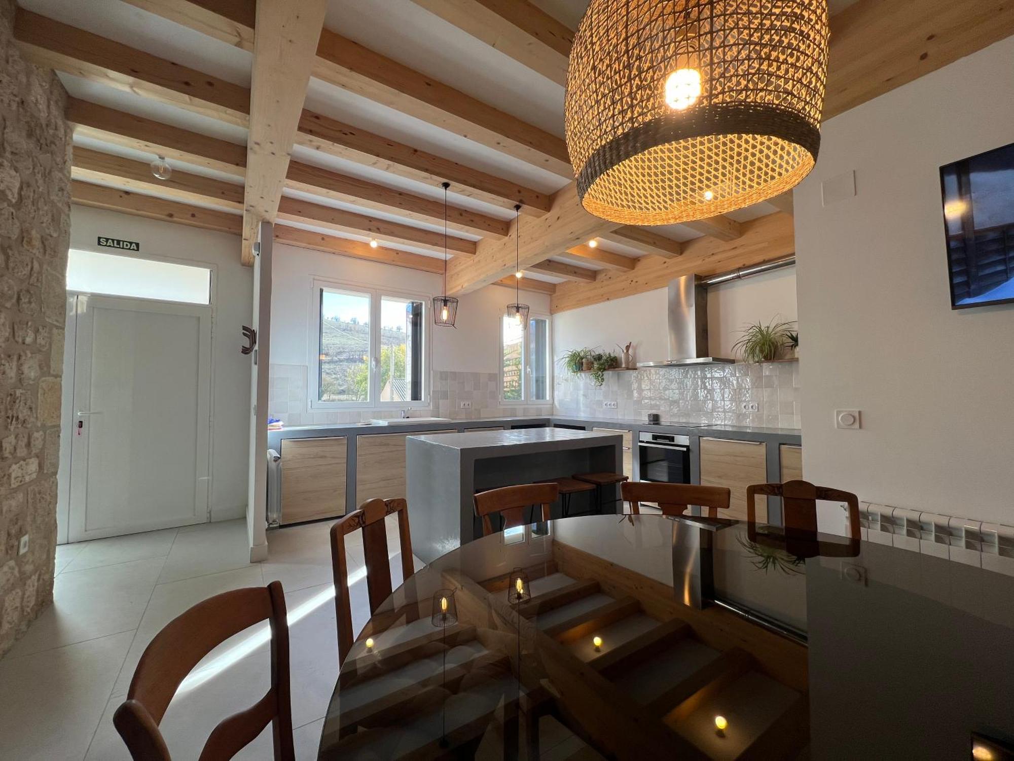 El Pecu Casa Rural Starfamiliar Bustillo Del Paramo Exteriör bild