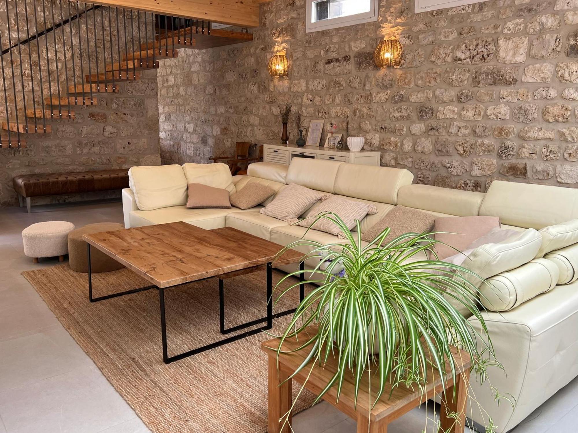 El Pecu Casa Rural Starfamiliar Bustillo Del Paramo Exteriör bild